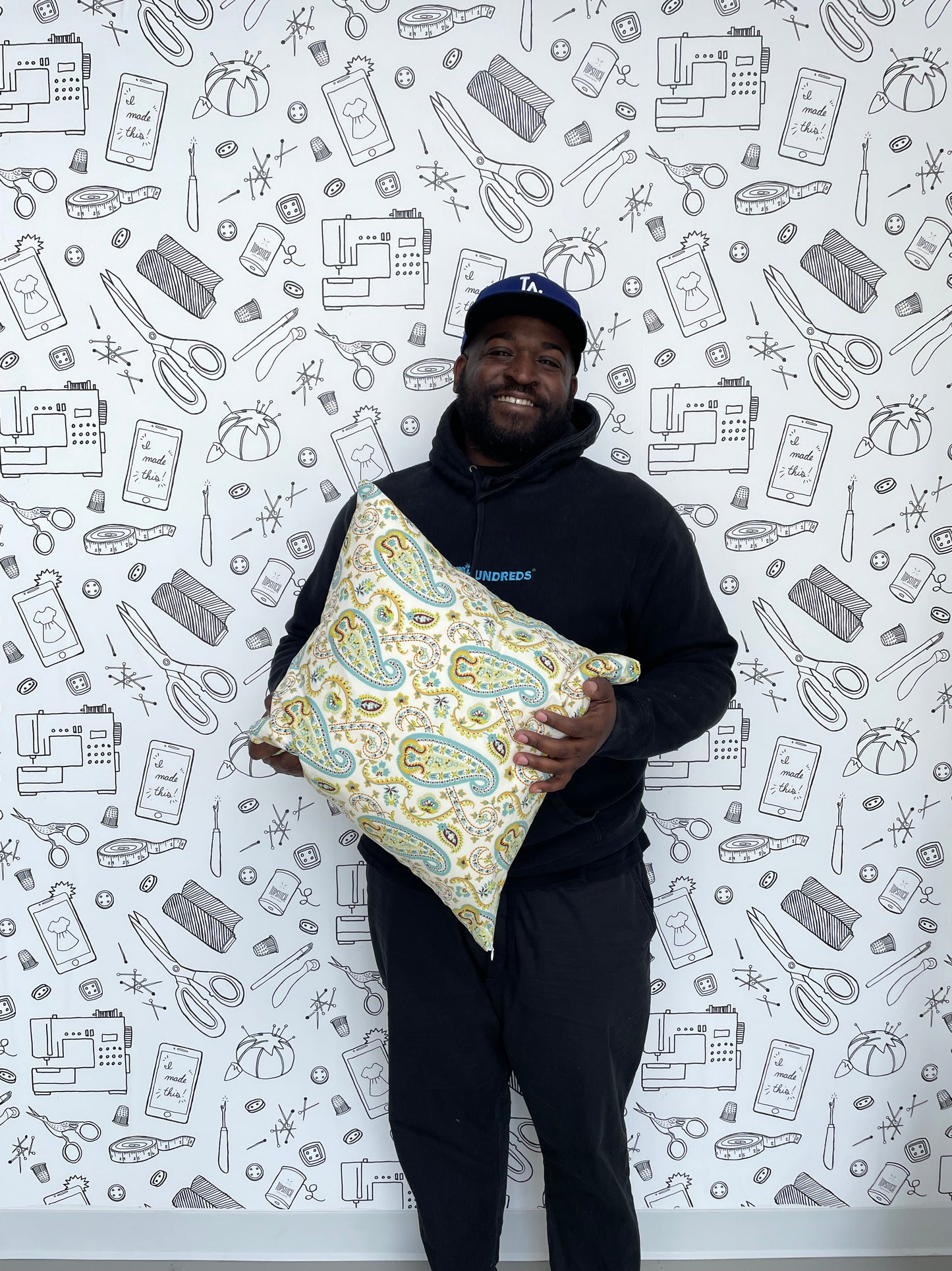 Beginner - Sew a Pillow Cover with Zipper Closure