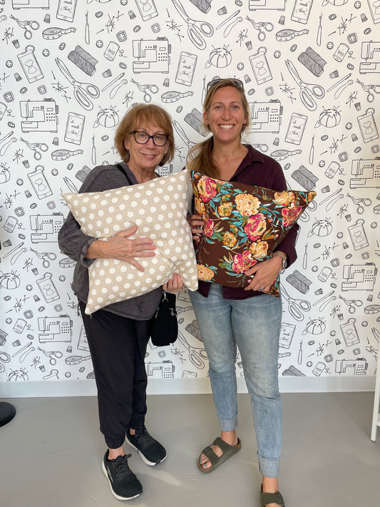 Beginner - Sew a Pillow Cover with Zipper Closure