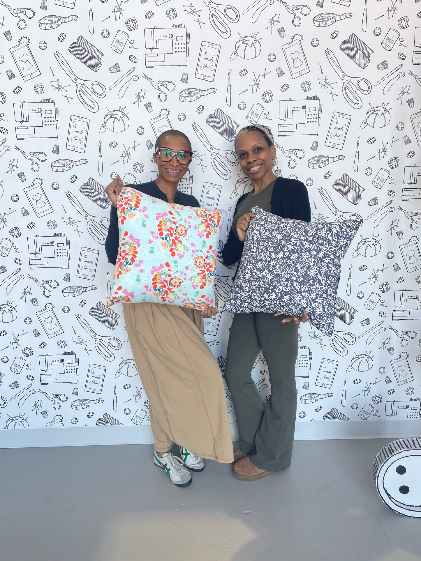 Beginner - Sew a Pillow Cover with Zipper Closure