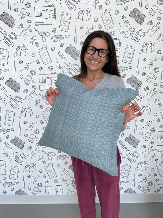 Beginner - Sew a Pillow Cover with Zipper Closure